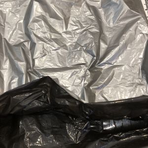 Masterbatch de couleur gris argenté noir de qualité film soufflé PE de la marque Rongfeng, film de paillage <span class=keywords><strong>agricole</strong></span> sans odeurs - Product Image 4