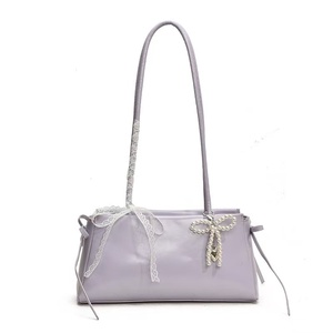 กระเป๋าสะพายไหล่แบบเรียบง่ายพร้อมหนังเรียบ - Product Image 4