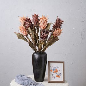 Fleur artificielle d'ananas Fengdu, branche rouge couleur champagne, tige unique, décoration de mariage et de maison, CallaFloral - Product Image 1
