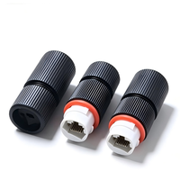 Connecteur d'extension de câble LAN PoE extérieur étanche IP68 RJ45 femelle-femelle avec verrouillage par filetage anti-poussière