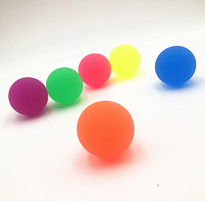 Balles rebondissantes en caoutchouc personnalisées pas chères du fabricant, 27, 32, 35, 38, 45, 49 mm, promotionnelles, à fort rebond, pour distributeur automatique - Product Image 3