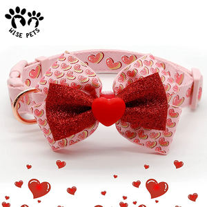 Accesorios para mascotas, popular collar de Navidad, conjunto de arnés de correa, tejido de nailon rosa, pajarita para mascotas, collar de perro con pajarita de Navidad - Product Image 1