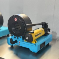Mesin Crimping Selang Hidrolik Portabel Manual Seri INNO-P16 1 Inci Bersertifikasi CE ISO, Crimper Selang Kecil Dengan 7 Set Dies Gratis