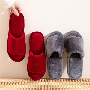 Sıcak satış açık ayak çapraz ayakkabı yatak odası ev kabarık terlik yumuşak kış ev kadın terlik - Product Image 6