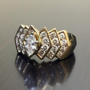 Anello Vintage a Fascia Larga per Uomo, Gioiello da Dito Audace e Scintillante alla Moda - Product Image 2