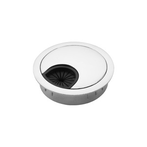 Cache-câble de bureau Ying Sheng, rond, en alliage de zinc, argenté, moderne et simple, accessoire de gestion des câbles pour ordinateur - Product Image 1