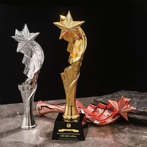 แผ่นเหรียญรางวัลคริสตัลเรซินแกะสลักรูปดาวเป็น K9เปล่าหรูหราออกแบบได้ตามต้องการ - Product Image 1