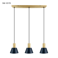 Luminaire suspendu décoratif à LED noir de style industriel nordique avec abat-jour en métal et bois pour îlot de cuisine