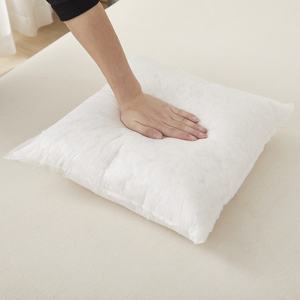 Bantal Lempar Personalisasi Ukuran Kustom Pola Kain untuk Hadiah Promosi & Ulang Tahun Dekorasi Rumah - Product Image 3