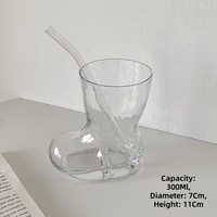 Gobelet transparent en forme de botte avec paille, gobelet réutilisable en plastique pour fêtes, bars et boissons froides