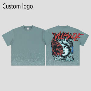 เสื้อยืดสตรีทแวร์ลายหัวกะโหลกประดับเพชร พิมพ์ลายกราฟิกตัวอักษรสีแดงเข้ม แขนสั้นทรงโอเวอร์ไซส์สำหรับผู้ชาย พร้อมโลโก้แบบกำหนดเอง - Product Image 1