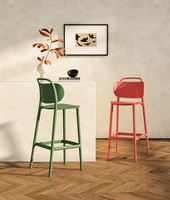 Chaise de bar moderne de luxe en plastique PP, écologique, durable, légère, idéale pour les restaurants, les bars à domicile, les bureaux et les salles à manger