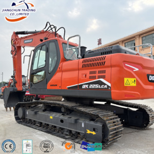 Excavatrice Doosan DX225 d'occasion, modèle 2023, 22 tonnes, excellent état, haute efficacité, machine durable, moteur, boîte de vitesses, pompe - Product Image 1