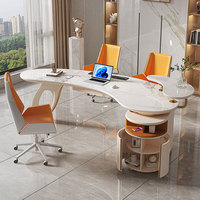 Bureau minimaliste moderne de luxe léger pour salle d'étude à domicile haut de gamme