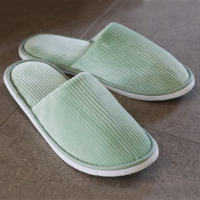Chaussons d'hôtel jetables en velours de qualité supérieure, semelle épaisse et souple, bout fermé, vente en gros, logo personnalisé