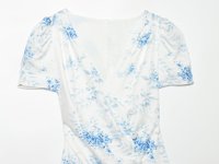 Nouvelle robe mini chic et décontractée pour femme 2026, col en V imprimé, à volants, style rétro, manches courtes.