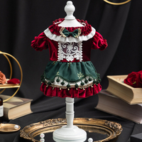 Jupe pour animaux de compagnie en polyester, style princesse classique, personnalisable OEM, nouveau design, confortable et élégante, robe de mariée pour animaux de compagnie, vente en gros