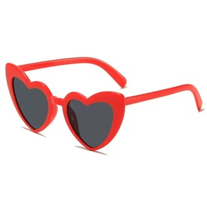 Gradient Lens Love Heart Sun Glasses Valentine's Day Decorative <b>Eyewear</b> Beach Party Costume Heart Sunglasses - Product Image 2
