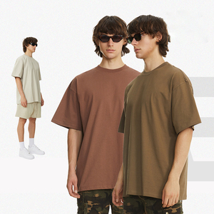 MT2624 Clothing Manufacturer Supply Custom 100% Cotton 240 GSM TShirts Unisex Blanks T Shirts - Product Image 4