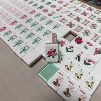Set Mahjong Amerika dengan Kotak Portabel, Ubin Berlapis Warna Pink Hijau, Desain Artistik Bergaya, Cocok untuk Hiburan Pesta Liburan