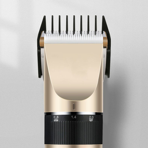 Les lames de <span class=keywords><strong>fondu</strong></span> de remplacement électriques rechargeables sans fil professionnelles fanent les tondeuses - Product Image 2