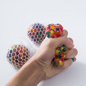Esferas Antiestrés TPR Coloridas y Divertidas, Colores Brillantes para Apretar, Pelota de Arcoíris para Apretar, Juguetes Sensoriales - Product Image 3