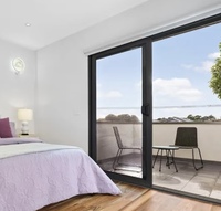 Australie Standard AS2047 maison salon porte coulissante chambre à coucher extérieur rupture thermique porte en verre d'aluminium insonorisé
