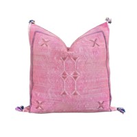 Housse de coussin carrée géométrique brodée rose berbère 100% coton écologique de luxe personnalisable lavable en machine 40 fils