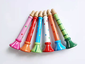 Flûtes en bois colorées en gros pour enfants : instrument de musique éducatif et ludique pour l'éveil musical, apportant joie et amusement - Product Image 4