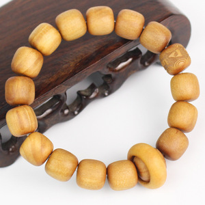 Pulsera de Madera de Sándalo Babi, Cuentas de Barril de 12 mm, Talladas a Mano, Acabado Natural, Unisex, para Uso Diario, Regalo - Product Image 4