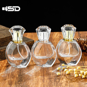 Biểu Tượng Tùy Chỉnh 30Ml Lê Hình Dạng Pha Lê Cơ Thể Phun Nước Hoa Chai Thấp Moq Chai Thủy Tinh Với Nắp Nhựa Bơm Niêm Phong Hộp Đóng Gói - Product Image 2