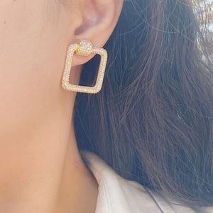 Hibride mode carré Design boucles d'oreilles pour femmes asymétrie cubique zircone boucles d'oreilles nouveau à la mode fête Bijoux Bijoux E-1029 - Product Image 5
