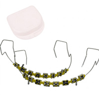 Boîte de rangement pour appareil orthodontique, étui pour aligneur dentaire, boîte de rangement décorative multicolores avec chaîne, portable, antichoc, pour protège-dents