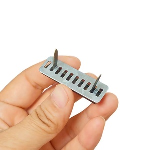 ป้ายโลหะอัลลอยหล่อขึ้นรูปสำหรับติดกระเป๋าผ้า ขายส่ง - Product Image 4