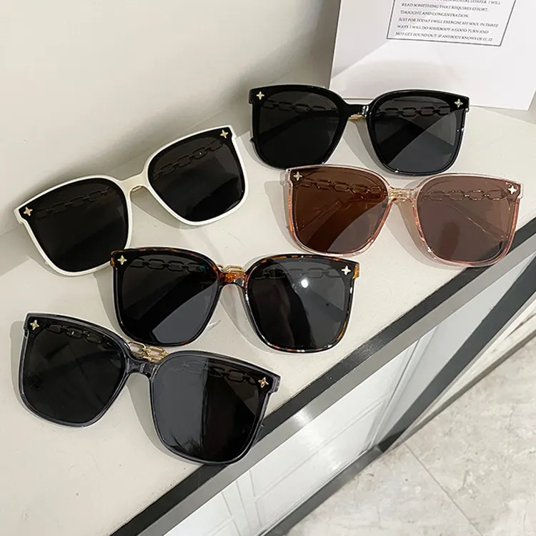 Fashion Big Frame Woman Summer Premium Sunglasses Promotional Wholesale Newest Trendy Ladies Square Luxury Sunglasses For Women