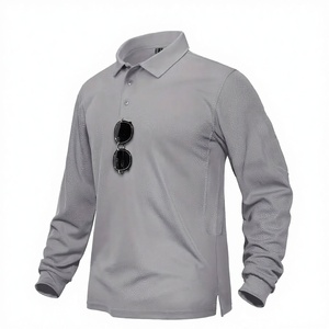 Fabricant sur mesure de chemises à manches longues pour hommes, en maille unie respirante, avec cintre - Product Image 3