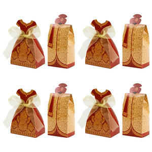 صناديق ورقية صغيرة للحلوى والحلوى لحفلات الزفاف مع شرائط تصميم العروس والعريس صناديق للضيوف - Product Image 1