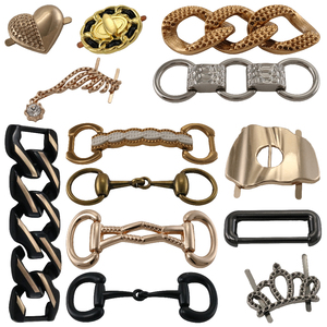 Chaussures <span class=keywords><strong>en</strong></span> <span class=keywords><strong>laiton</strong></span> avec alliage de zinc et logo personnalisé Accessoires dorés Clip à ardillon Boucles de chaussures de décoration <span class=keywords><strong>en</strong></span> cristal Boucles <span class=keywords><strong>en</strong></span> métal - Product Image 1