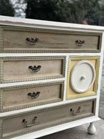 Buffet de rangement multi-tiroirs en bois sculpté à motifs floraux, style vintage français, reproduction antique
