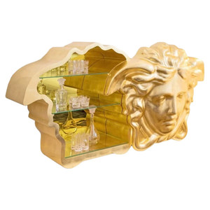 איטלקי אור יוקרה סִגְנוֹן מדוזה ארון יין דלת הזזה 3 מדפים עץ מלא זכוכית מחוסמת אחסון מלון להתאמה אישית - Product Image 6