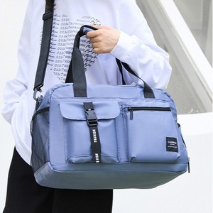 Bolsa Deportiva de Nailon de Gran Capacidad, Color Rosa y Negro, Bolsa de Viaje Unisex, Bolso de Hombro para Deportes de Interior, Primavera 2024 - Product Image 4