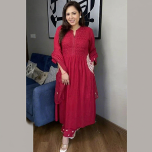 Graceful Roman V Neck Regular Fit Pure Cotton Top Pant Set Dupatta Bracelet Festive Ethnic Fashion Party Comfortable Daily Wear - Product Image 1
