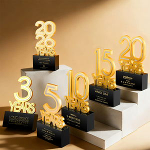 Trofeo Personalizzato in Metallo con Stampa UV, Coppa Commemorativa, Nuovo Trofeo Dorato con Numero, Modello Souvenir con Logo Aziendale Artistico - Product Image 3