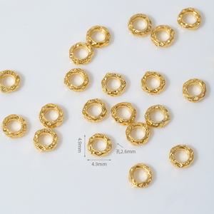 Simple 6 7 8mm <span class=keywords><strong>Pummel</strong></span> plano redondo suelto con cuentas encanto chapado en oro aleación con cuentas para Diy pulsera accesorios de joyería - Product Image 5