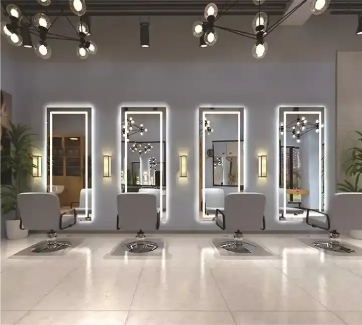 Özelleştirilmiş tasarımlar salon mobilya ayna anti-sis güzellik salon aynası ışıkları ile kuaför ayna