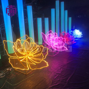 Decoración de Luces LED Personalizadas con Patrón de Flores Navideñas para Parques, Centros Comerciales, Eventos Festivos, Proyecto de Iluminación de Paisajes - Product Image 6
