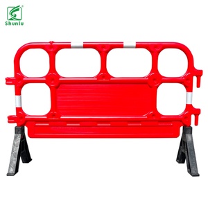 Guide de sécurité pour la construction en extérieur : Poteaux de clôture et barrières routières en PE pour le contrôle du trafic – Prix usine - Product Image 6