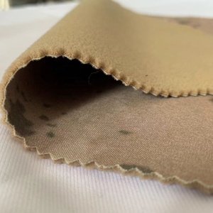 100D 420GSM <span class=keywords><strong>2</strong></span>/1 Twill Polyester Spandex 4 <span class=keywords><strong>Way</strong></span> <span class=keywords><strong>Stretch</strong></span> Ngoại Quan Cực Fleece Với TPU Ba Trong Một Softshell Áo Khoác Vải - Product Image 5