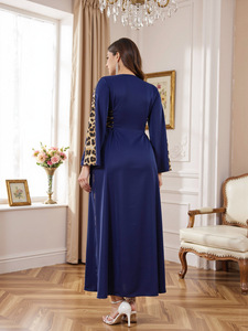 Abbigliamento musulmano tradizionale leopardo all'ingrosso abbigliamento musulmano di grandi dimensioni abbigliamento <span class=keywords><strong>da</strong></span> <span class=keywords><strong>donna</strong></span> in poliestere assemblante abbigliamento musulmano per <span class=keywords><strong>donna</strong></span> - Product Image 4