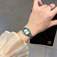 Montre Femme Ovale à Quartz en Acier Inoxydable, Design Minimaliste, Étanche, Luxe Léger
